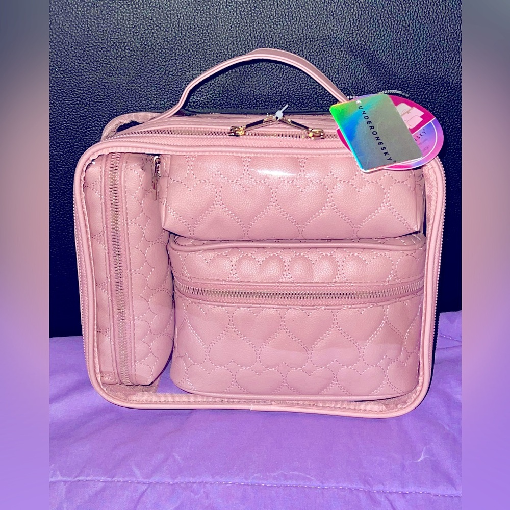 NEW Pink Quilted Under One Sky 4pc Train Case
